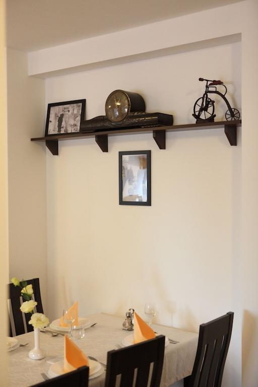 Stan Es Panzio Bed & Breakfast บาลาโตนัลมาดี ภายนอก รูปภาพ