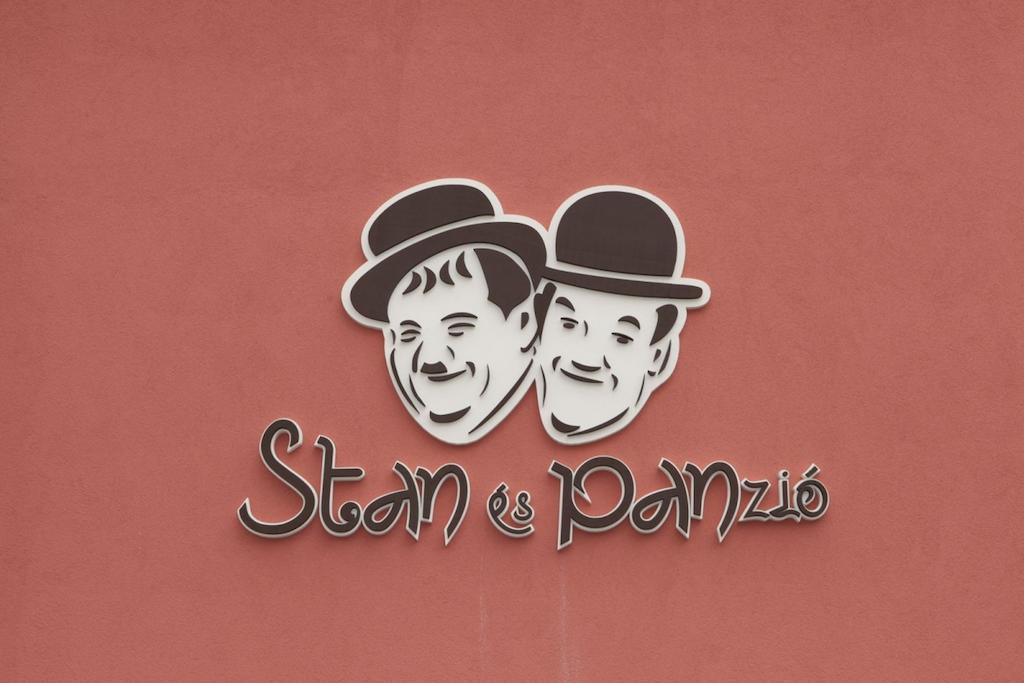 Stan Es Panzio Bed & Breakfast บาลาโตนัลมาดี ภายนอก รูปภาพ